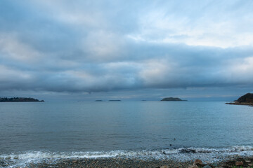 Paysage de mer le soir à Trélévern - Bretagne