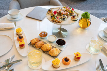 ザ・リッツ・カールトン東京 杉養蜂園ハニーコレクション　ヘヴンリーアフタヌーンティー