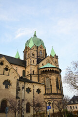 Obraz premium Quirinus-Münster Kirche in Neuss, Deutschland 
