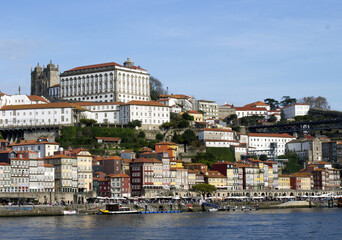 Obraz premium Buildings in downtown Porto in Portugal