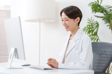 女性医師
