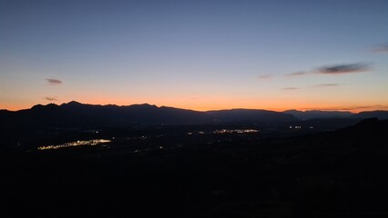 La vallée de la Durance et les Hautes-Alpes au coucher du soleil