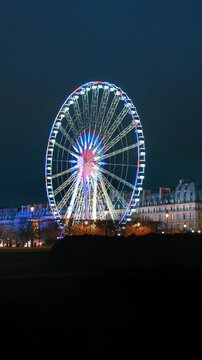 Grande Roue Tuilerie Paris Portrait Mode 35mm