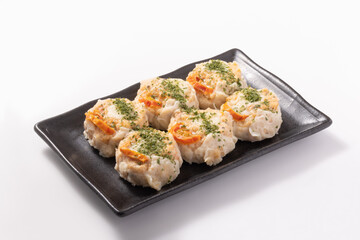 トマトとモッツァレラチーズの鶏焼売