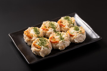 トマトとモッツァレラチーズの鶏焼売