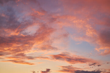 Vibrant Sunset Clouds in a Colorful Evening Sky