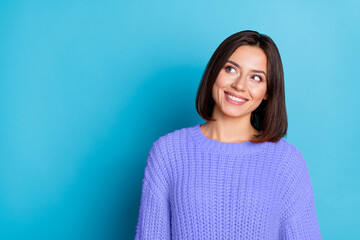 Fototapeta premium Portrait of attractive cheerful funny curious girl thinking copy empty space isolated over bright blue color background