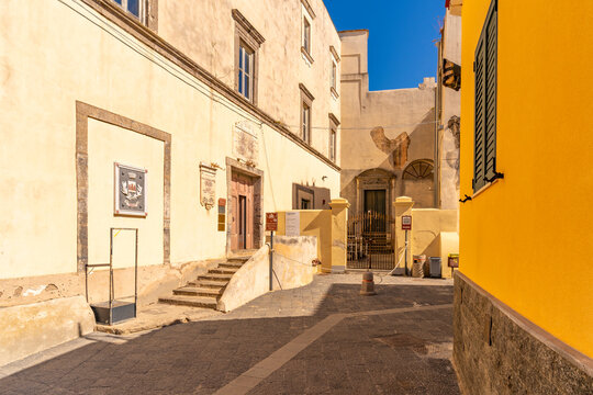 View of back street and museum, Procida, Phlegraean Islands, Gulf of Naples, Campania, Southern Italy, Italy