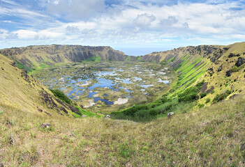 Obraz premium Rano Kau extinct volcano of Easter Island, Chile