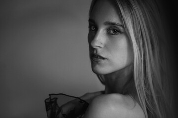 Naklejka premium Studio Portrait of a Woman with Emotional Expression