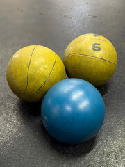Pelotas deportivas de ejercicio f&iacute;sico