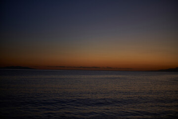 黄金に染まる水平線_02
