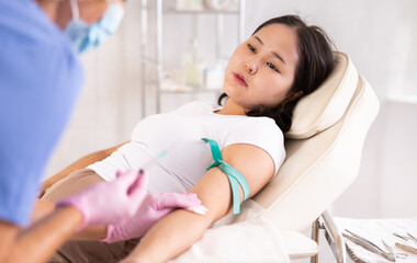 Anesthesia procedure before surgery in a cosmetology clinic