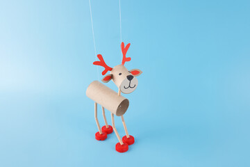 easy activity to do, Christmas reindeer toilet paper roll craft for kid and kindergarten, DIY,...