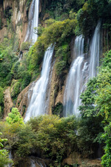 Obraz premium Thi Lo Su Waterfall is the large and beautiful in Umphang forest in Tak province. Thailand