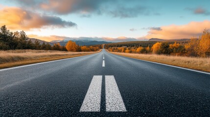Naklejka premium Scenic Highway Under Bright Horizon at Sunset