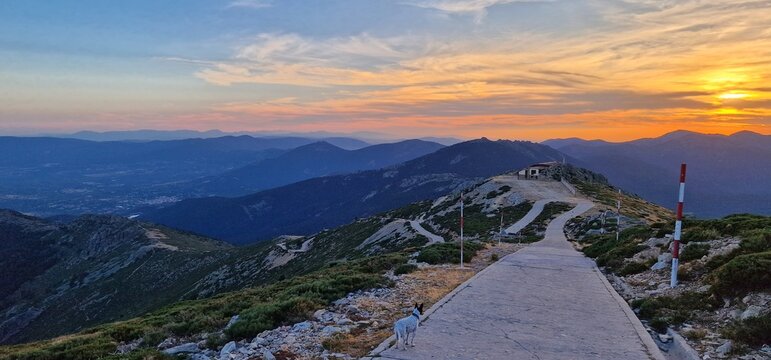 sunset in navacerrada World Ball Guarramillas