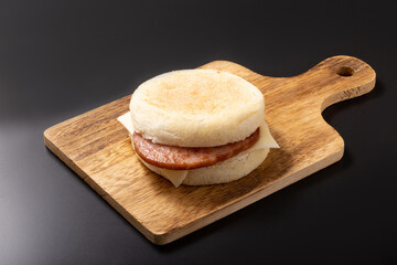 ソーセージマフィン