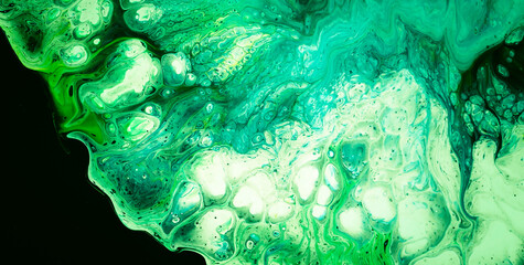 Gold, Texture, and Bold Colors in an Artistic Wallpaper