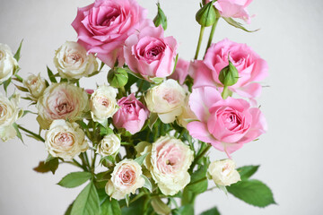 スプレー薔薇の花束