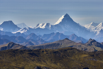 Majestic and untamed, Huants&aacute;n stands proudly in the Cordillera Blanca.A towering giant surrounded by rugged peaks and glacial beauty, it&rsquo;s a symbol of the raw power of the Andes. Nature&rsquo;s masterpiece