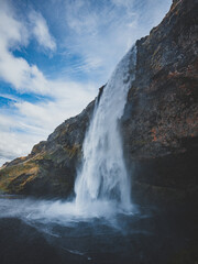 Seljalandsfoss, la cascade légendaire d'Islande