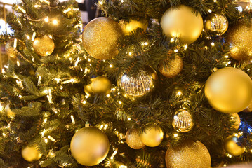 Boules dorées du sapin de Noël