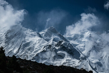 Obraz premium Incredible views of Rakaposhi and the Minapin Glacier from Rakaposhi Base Camp, Minapin, Nagar, Baltistan, Pakistan