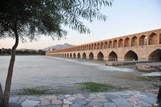 Sio Seh bridge (The Bridge of 33 Arches), an ancient bridge over Zayandeh river in Isfahan, Iran