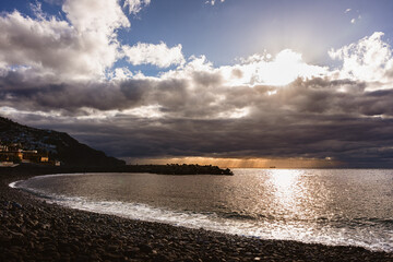 Obraz premium sunset over the sea