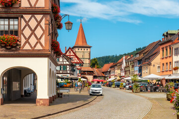 Obraz premium Landscape of the Obertorturm tower on Victor-Kretz-Straße in the old town of Gengenbach in the Black Forest, Germany