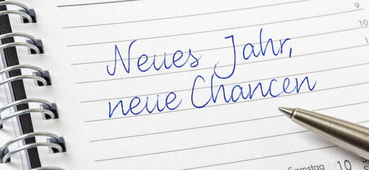 Eintrag in Terminkalender - Neues Jahr, neue Chancen