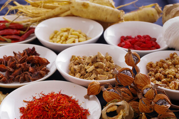 たくさんの薬膳食材