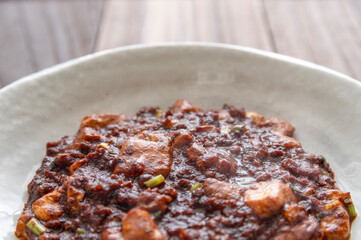 ピリ辛が美味しい四川風麻婆豆腐