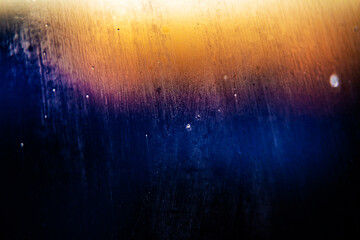 Textur des Wintersonnenuntergangs auf Glas