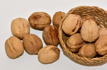 photos of walnuts with a natural shell