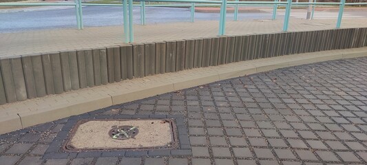 Betonowa palisada. © WalDec