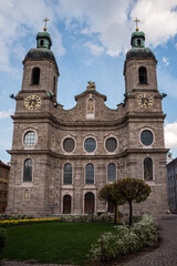 Dom St. Jakob Cathedral in Innsbruck, Austria, beautifully adorned on Easter Day, showcasing stunning Baroque architecture and festive charm.