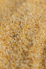 dried crushed garlic fruits for cooking