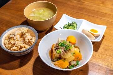 肉じゃがと健康的な食事
