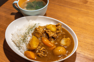 美味しいカレーとスープ