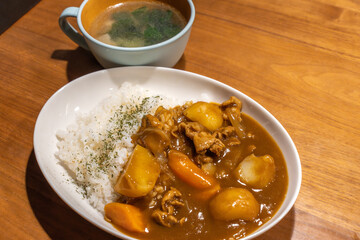 美味しいカレーとスープ