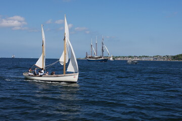 Fototapeta premium Segelboot bei der Segelregatta bei der Kieler in der Kieler Förde