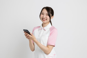 日本人の介護士