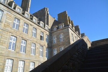 les batiments de saint-malo