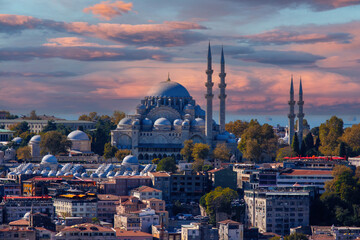 Naklejka premium Cityscape of Istanbul, Turkey, captured from a bird’s-eye view.