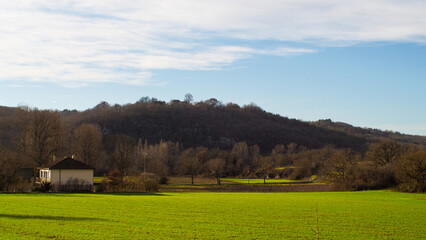 Villages et paysages du d&eacute;partement du Lot, en p&eacute;riode automnale