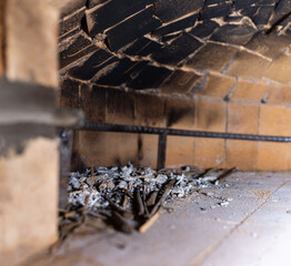 The wood-fired oven, the heart of the home, brings family and friends together to share in the joy of traditional, home-cooked meals.