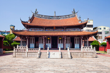 Fototapeta premium Building view of Confucius Temple in Changhua, Taiwan. This is a historical heritage with a Chinese-style building that is over several hundred years old.