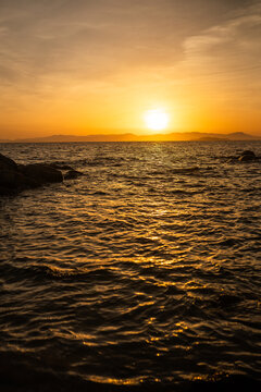 tramonto sul mare